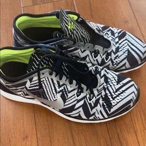 Nike TR Fit 5 Black White Running Shoes Women 8.5